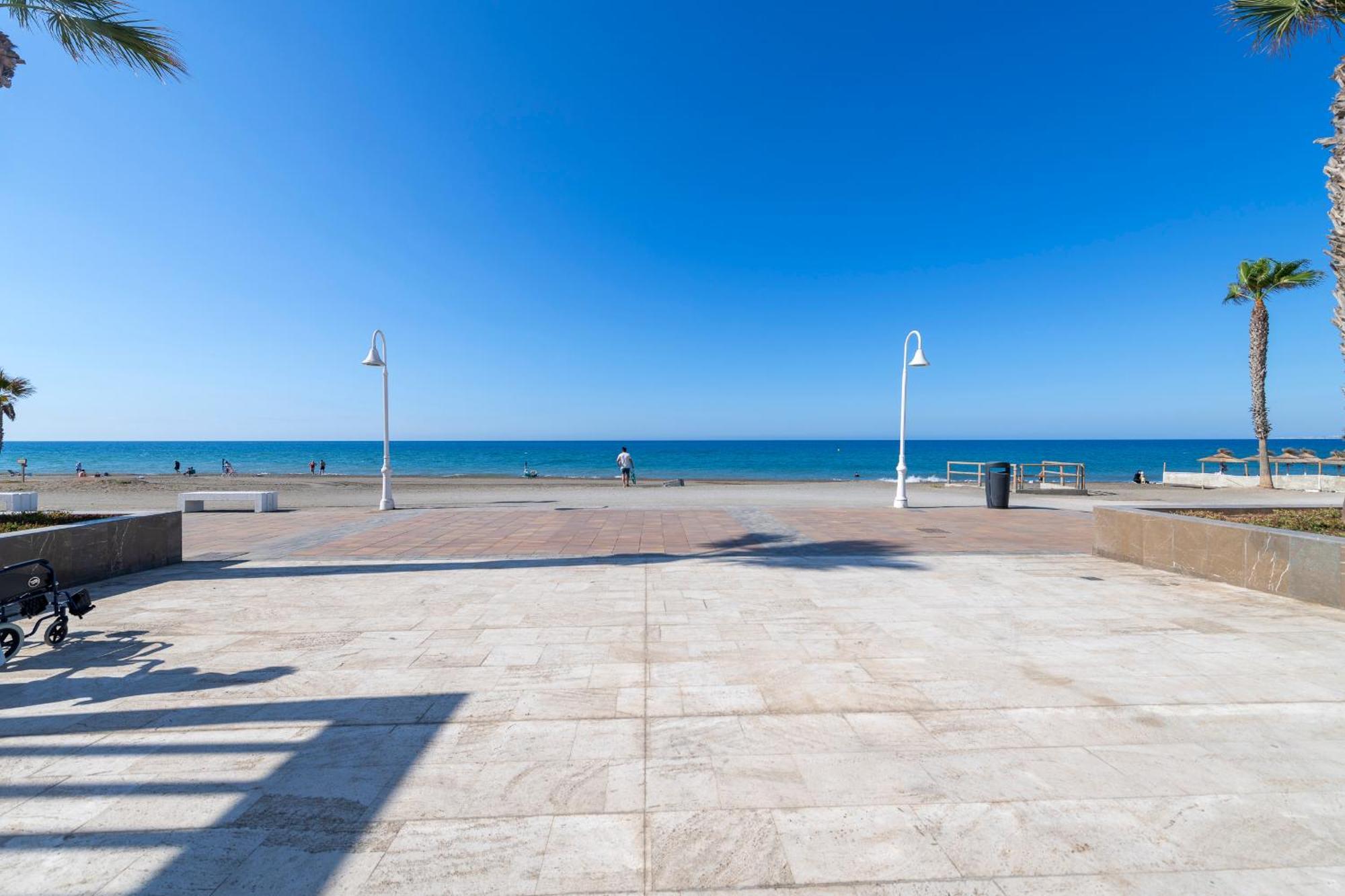 Rincon Beach Apartment Rincón de la Victoria Kültér fotó